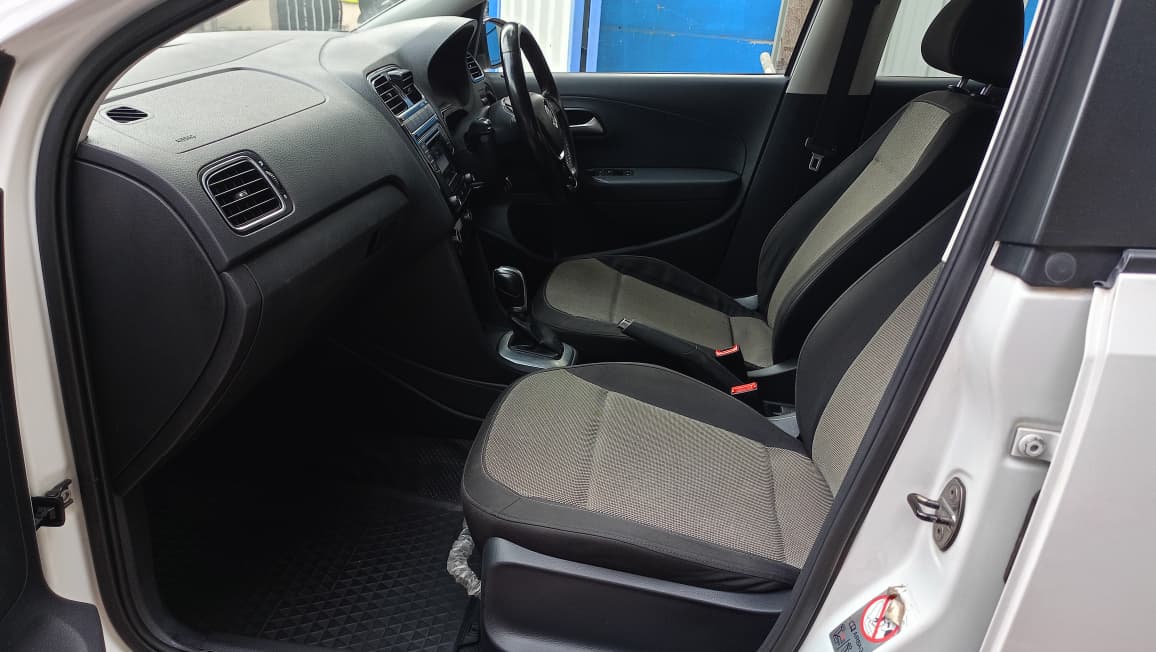 Volkswagen Polo - Image 10